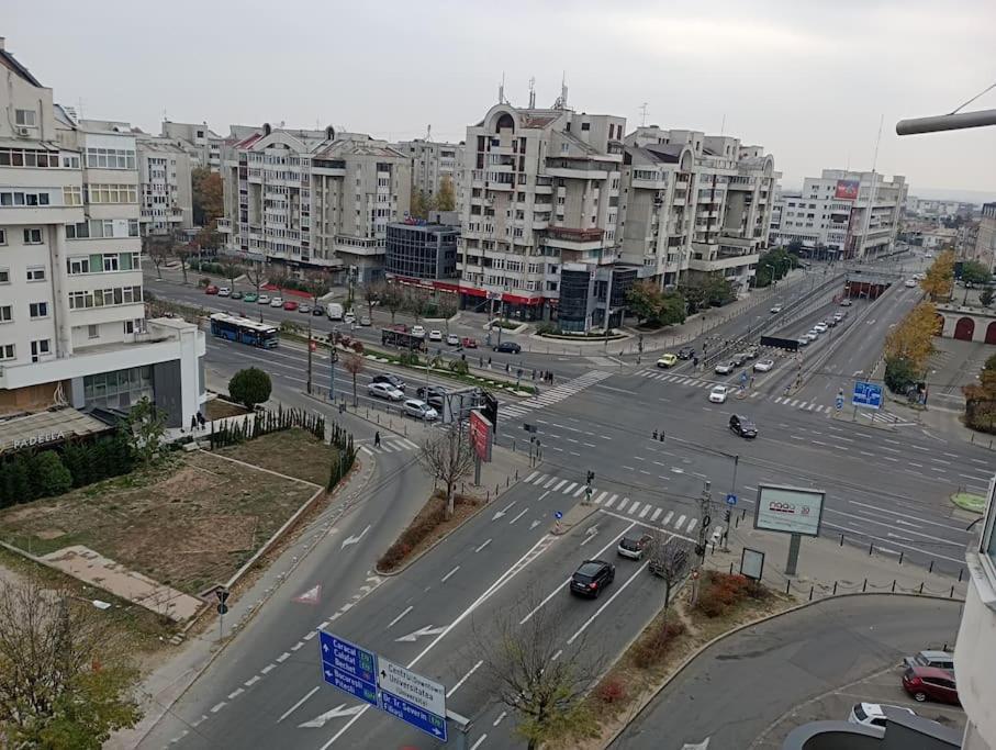 Apartament Ultracentral Kfc Craiova Exteriör bild
