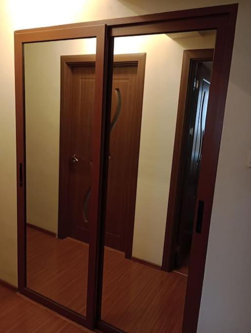 Apartament Ultracentral Kfc Craiova Exteriör bild