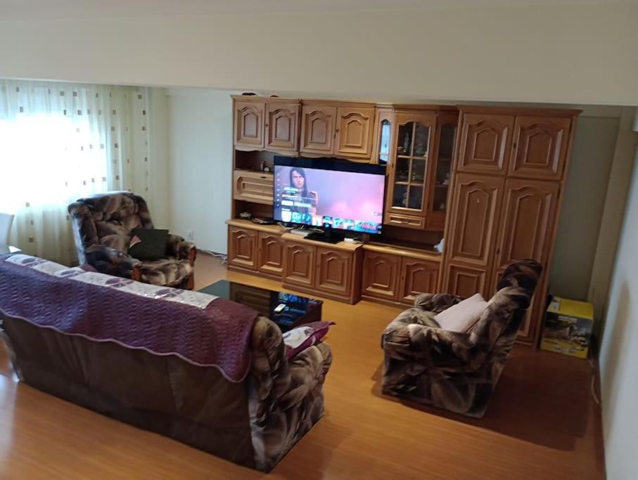 Apartament Ultracentral Kfc Craiova Exteriör bild
